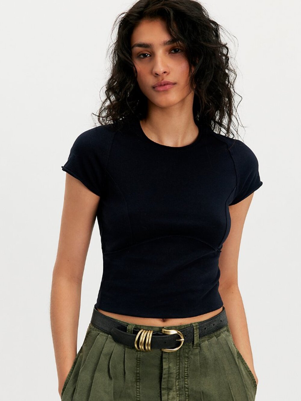 Free People We The Free Protagonist Cropped Cap Sleeve Tee in Black - sz L
